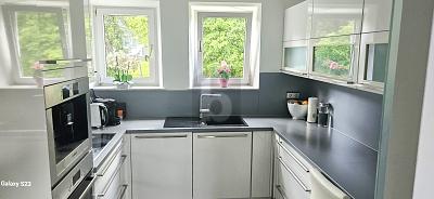 MEHR RAUM FÜR FAMILIE - GRÜN UND ZENTRAL - Etagenwohnung Sindelfingen | Angebot:27154217