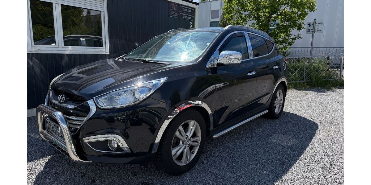 Hyundai ix35 193.500 km 5.499 &euro; Sindelfingen 71069