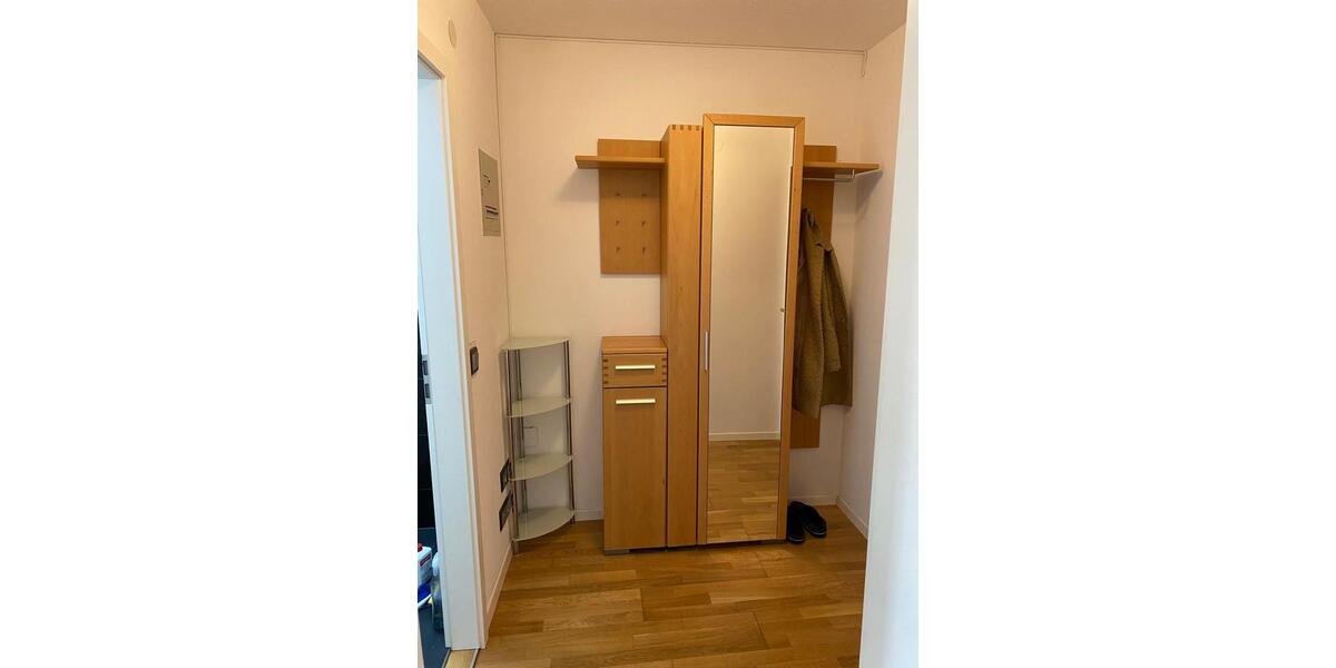 Etagenwohnung Gerlingen - 1.5 Zimmer, 42 m&sup2;, 1.000&euro; | Angebot:25647314