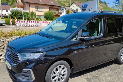Ford Tourneo Connect 20.000 km 26.990 &euro; Illingen - Schützingen 75428