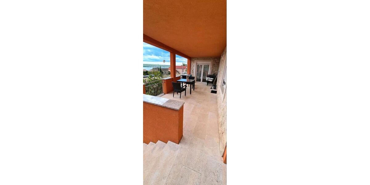 Mehrfamilienhaus, Wohnhaus Althengstett - 7 Zimmer, 220 m&sup2;, 399.000&euro; | Angebot:26835611