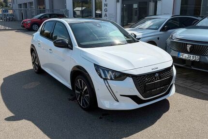 Peugeot 208 37.250 km 17.900 &euro; Pforzheim 75177