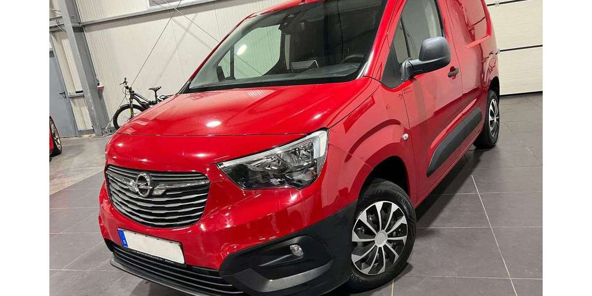 Opel Combo 138.000 km 9.495 &euro; Bretten 75015