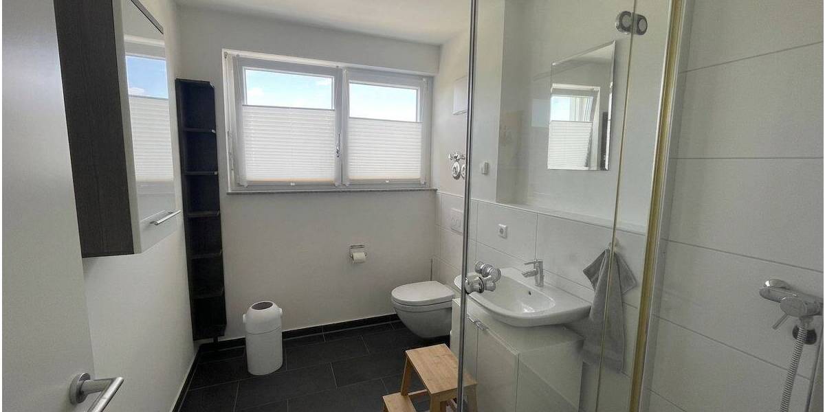 Etagenwohnung Karlsruhe / Neureut Neureut - 4 Zimmer, 144 m&sup2;, 1.720&euro; | Angebot:26916849