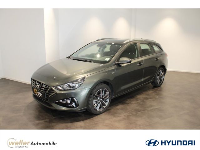 i30