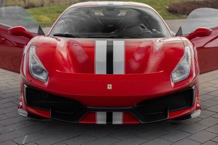 Ferrari 488 Pista