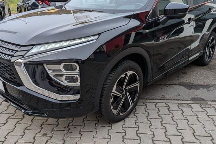 Mitsubishi Eclipse Cross 105.250 km 16.480 &euro; Leonberg 71229