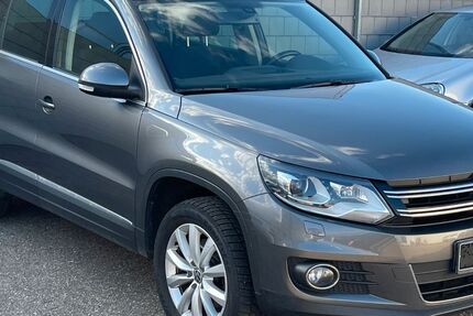 VW Tiguan 141.890 km 12.590 € Schwieberdingen/bei Stuttgart 71701