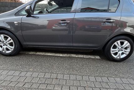 Opel Corsa 89.500 km 5.099 &euro; Stutensee 76297