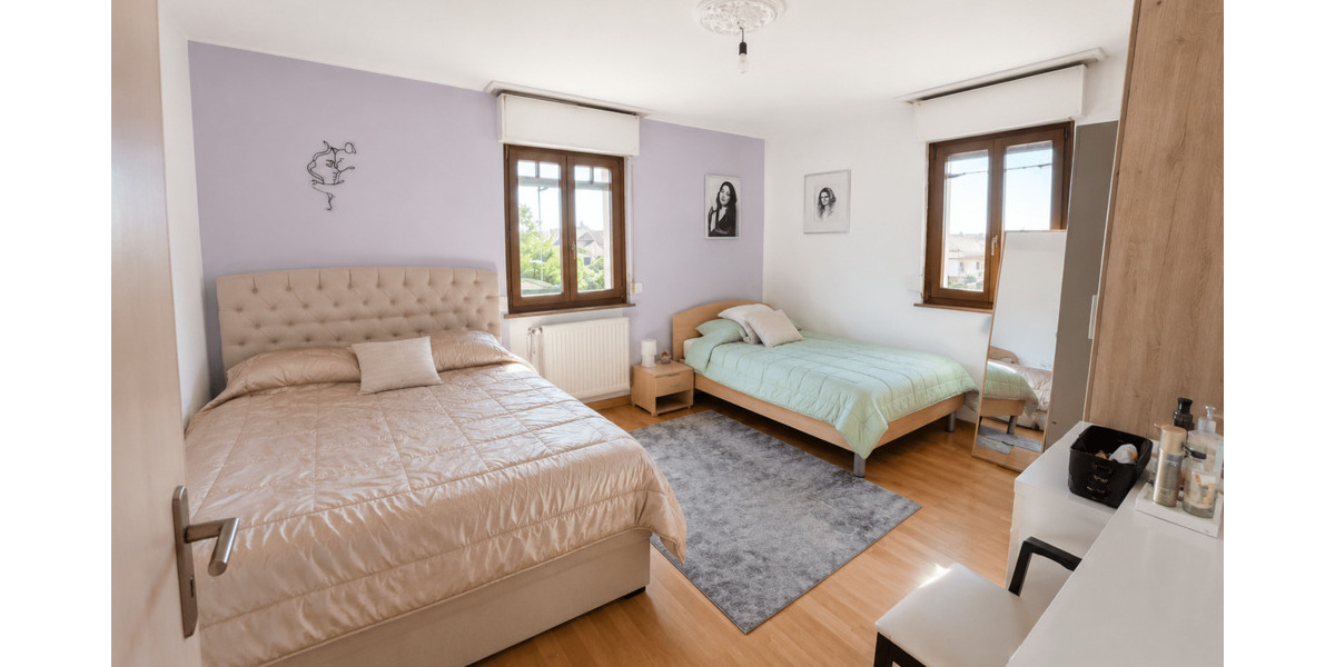 Mehrfamilienhaus, Wohnhaus Keltern- Ellmendingen Ellmendingen - 9 Zimmer, 260 m&sup2;, 549.000&euro; | Angebot:26545331