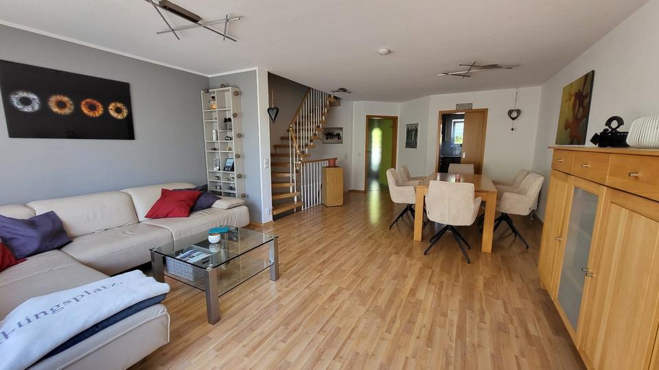 Reihenhaus Leonberg - 5 Zimmer, 130 m&sup2;, 595.000&euro; | Angebot:26941476