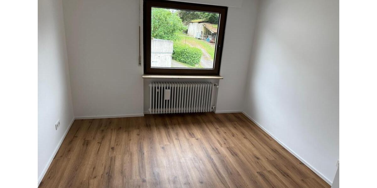Dachgeschoßwohnung Schwieberdingen - 4 Zimmer, 100 m&sup2;, 1.550&euro; | Angebot:26692428