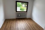 Dachgeschoßwohnung Schwieberdingen - 4 Zimmer, 100 m&sup2;, 1.550&euro; | Angebot:26692428