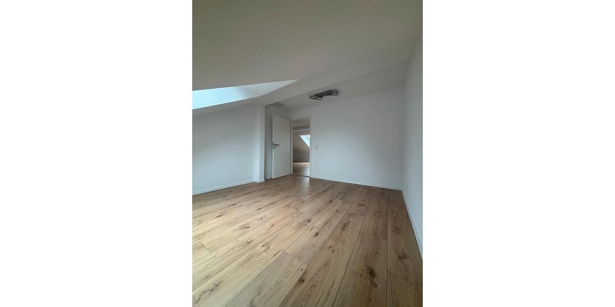 Dachgeschoßwohnung Karlsruhe Grötzingen - 1 Zimmer, 60 m&sup2;, 850&euro; | Angebot:26153655