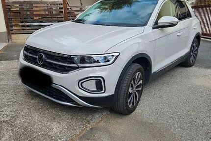 VW T-Roc 20.500 km 19.500 € Stuttgart 70193