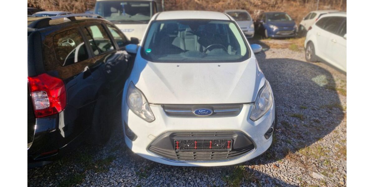 Ford C-Max 152.000 km 2.700 &euro; Birkenfeld bei Pforzheim 75217