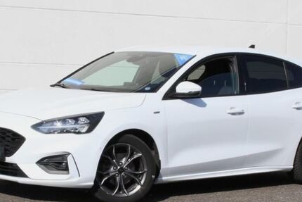 Ford Focus 50.400 km 16.935 € Stutensee-Friedrichstal (West) 76297