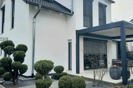 Haus Niefern-Öschelbronn Öschelbronn - 6 Zimmer, 130 m&sup2;, 689.000&euro; | Angebot:26122789
