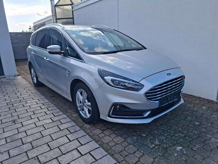 Ford S-Max 107.000 km 20.989 € Güglingen-Frauenzimmern 74363