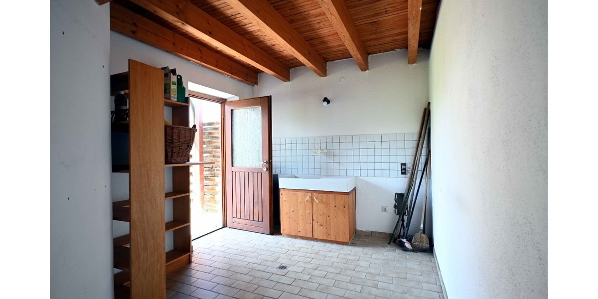 Großes Grundstück mit Potential und renovierungsbedürftigem Haus - Einfamilienhaus Vaihingen Enz Stadt Vaihingen | Angebot:26636280