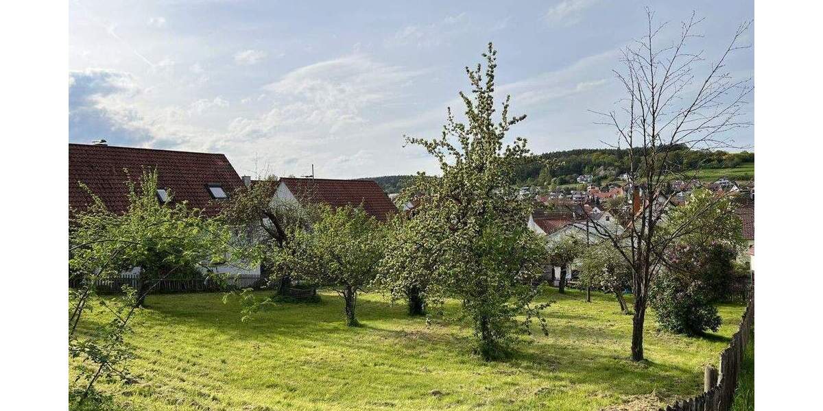 Doppelhaushälfte Ostelsheim - 6 Zimmer, 157 m&sup2;, 676.941&euro; | Angebot:25687676