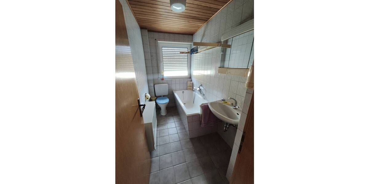 Doppelhaushälfte Walzbachtal Wössingen - 7 Zimmer, 131 m&sup2;, 368.000&euro; | Angebot:26325708