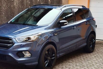 Ford Kuga 128.000 km 16.200 &euro; Gaggenau 76571