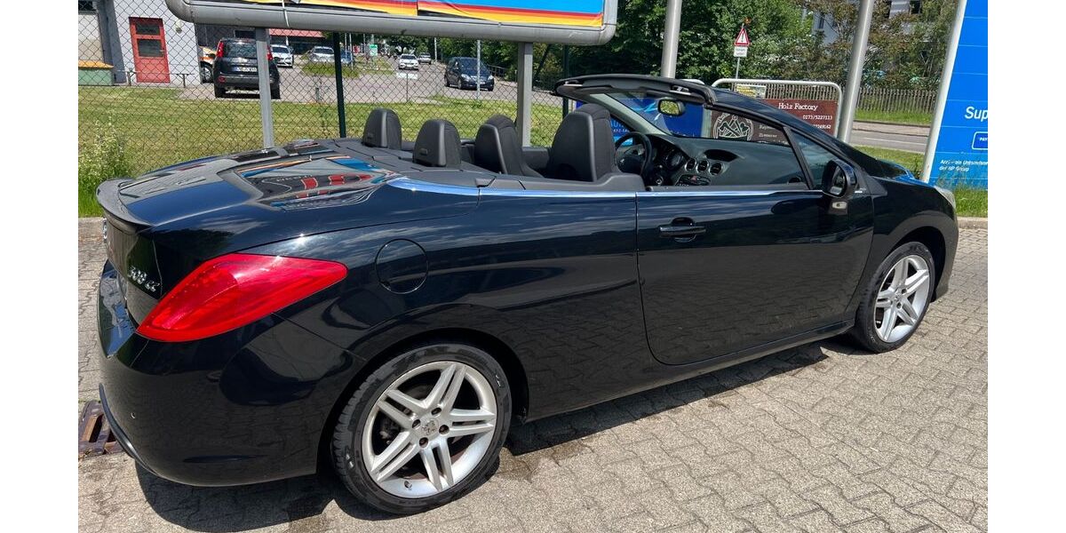 Peugeot 308 143.000 km 4.999 &euro; Bad Wildbad 75323