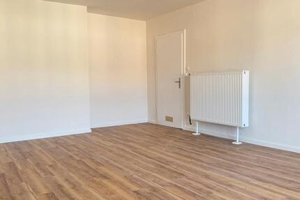 Frisch sanierte 1-Zimmer Wohnung mit Balkon 1 zimmer