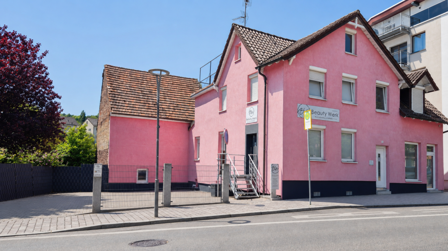 Provisionsfrei* A+ Altbau am Marktplatz: Mehrfamilienhaus (3 WE) mit Wärmepumpe — provisionsfrei - Mehrfamilienhaus, Wohnhaus Birkenfeld | Angebot:27113629