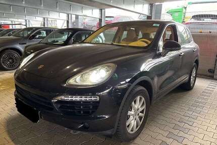 Porsche Cayenne 137.000 km 24.950 € Sindelfingen/Stuttgart 71069