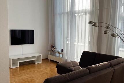 Exklusive 2-Zimmer-Penthousewohnung - voll möbliert 2 zimmer