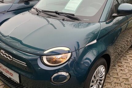 Fiat 500e 15.000 km 23.990 &euro; Karlsruhe 76185