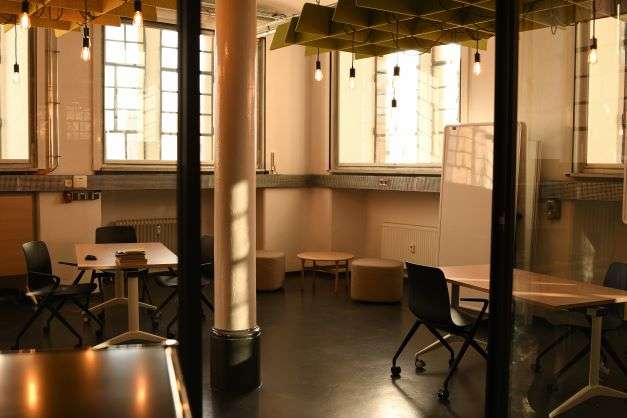 Büro in Karlsruhe 680 € 25 m²