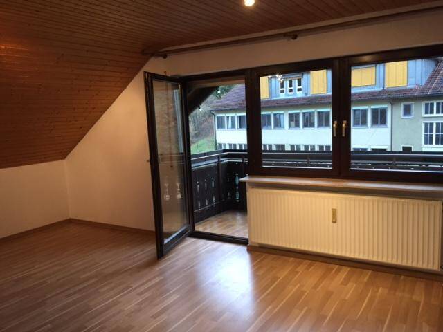 Mehrfamilienhaus, Wohnhaus Bad Liebenzell - 9 Zimmer, 198 m&sup2;, 540.000&euro; | Angebot:26141888