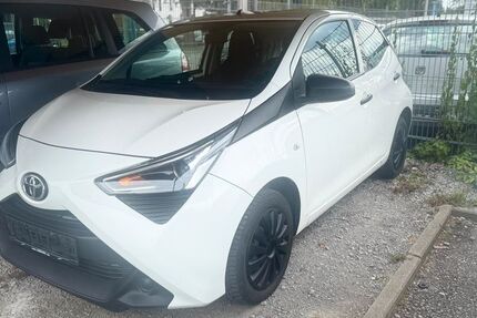 Toyota Aygo (X) 84.800 km 7.990 € Sindelfingen 71065
