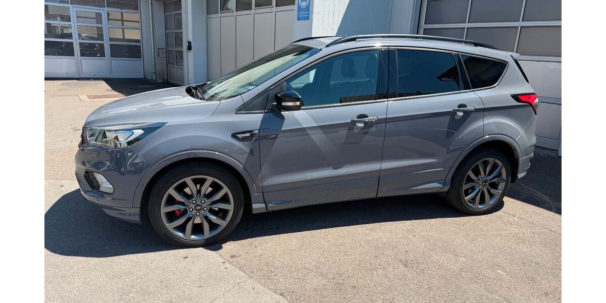 Ford Kuga 75.690 km 22.500 &euro; Ditzingen 71254