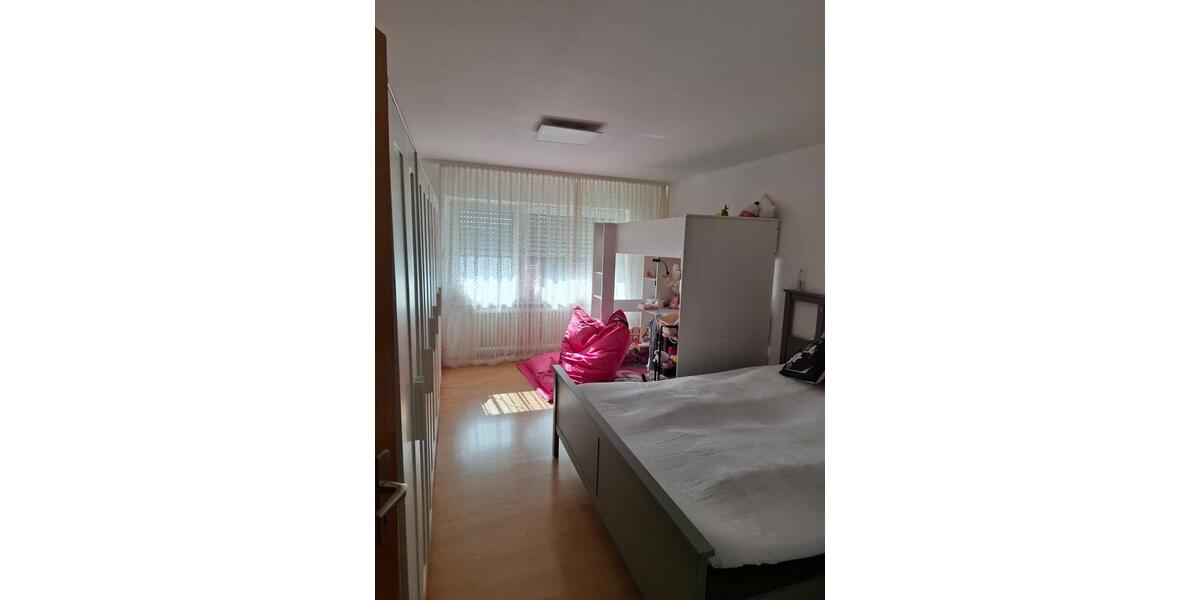 Etagenwohnung Calw - 2.5 Zimmer, 64 m&sup2;, 730&euro; | Angebot:25807585