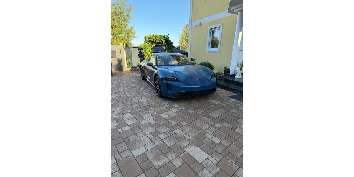 Porsche Taycan 35.400 km 75.800 &euro; Pforzheim 75173