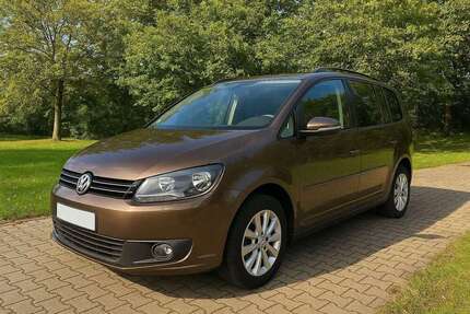 VW Sharan 133.000 km 15.900 € Stuttgart 70563