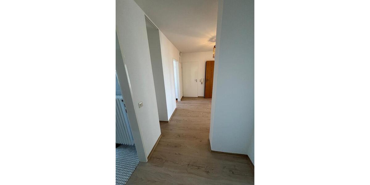 Etagenwohnung Karlsruhe Mühlburg - 4 Zimmer, 94 m&sup2;, 1.225&euro; | Angebot:26464804