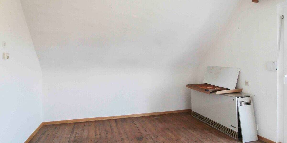 Einfamilienhaus Mühlacker Dürrmenz - 6 Zimmer, 175.000&euro; | Angebot:26474868