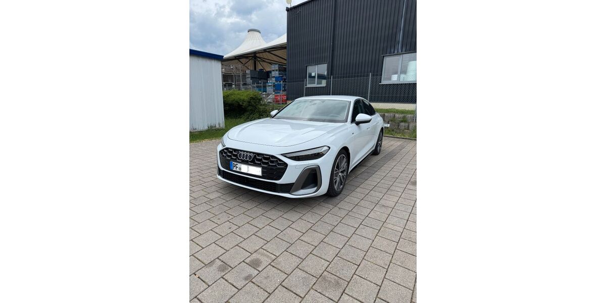Audi A5 12.385 km 47.800 &euro; Pforzheim 75179