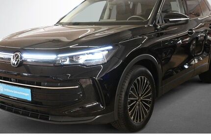VW Tiguan 23.700 km 39.990 € Karlsruhe 76131