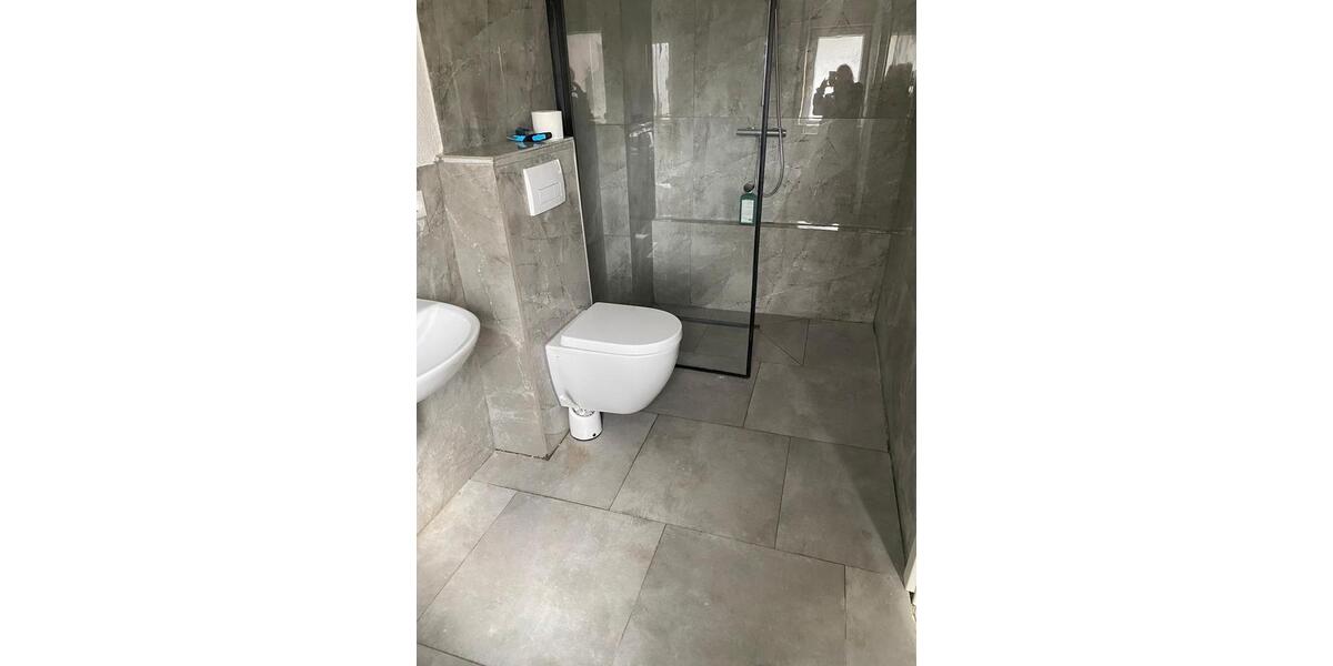 Erdgeschoßwohnung Gerlingen - 4 Zimmer, 92 m&sup2;, 1.450&euro; | Angebot:26611956