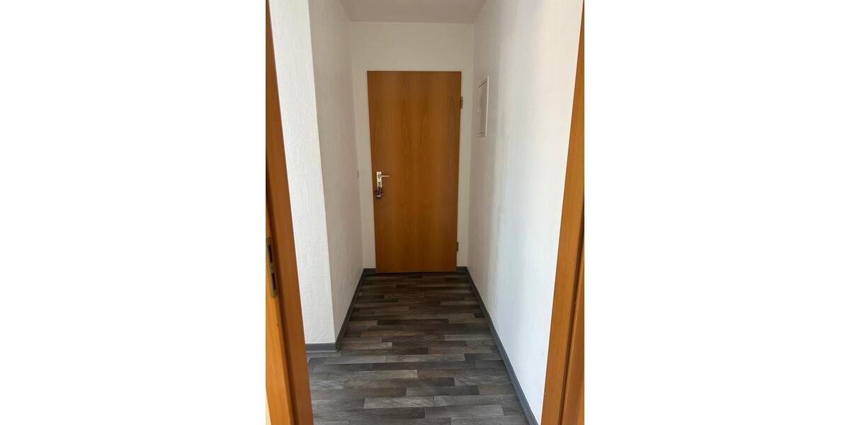 Dachgeschoßwohnung Pforzheim Brötzingen - 2.5 Zimmer, 64 m&sup2;, 650&euro; | Angebot:25419441