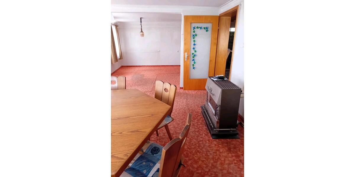 Einfamilienhaus Vaihingen an der Enz - 5 Zimmer, 140 m&sup2;, 159.000&euro; | Angebot:27112959