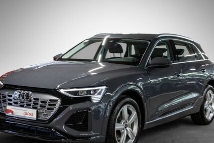 Audi Q8 e-tron 14.617 km 47.690 € Stuttgart 70469