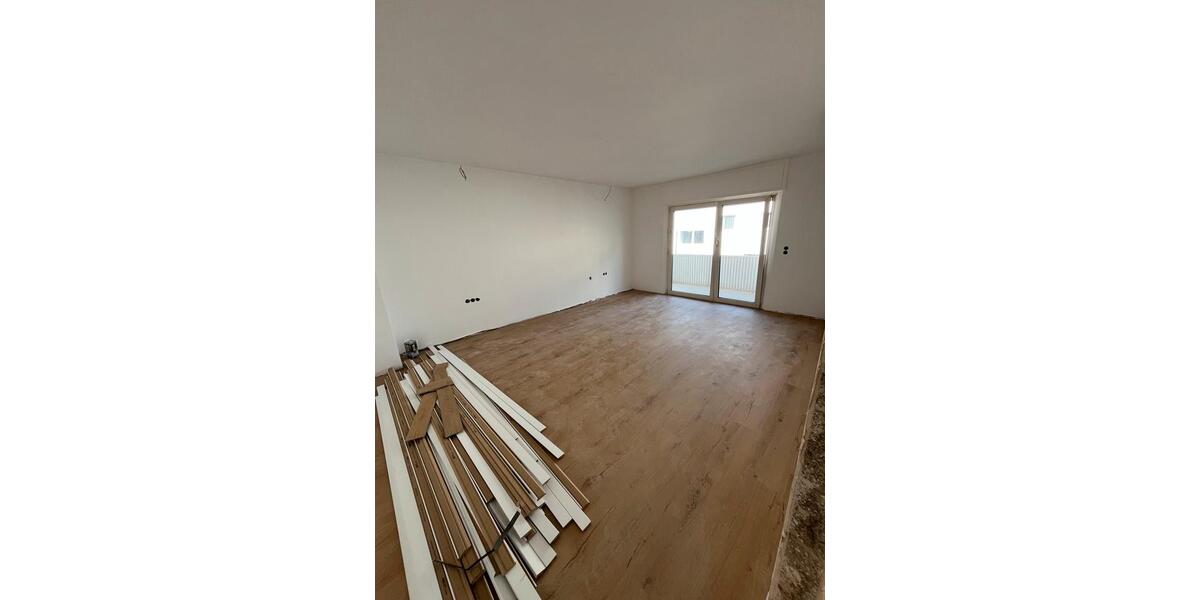 Etagenwohnung Karlsruhe Hagsfeld - 3 Zimmer, 85 m&sup2;, 1.700&euro; | Angebot:26431969