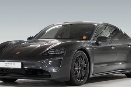 Porsche Taycan 70.400 km 78.900 € Stuttgart 70469